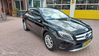 Hoofdafbeelding Mercedes-Benz GLA Mercedes GLA-klasse 180 Ambition