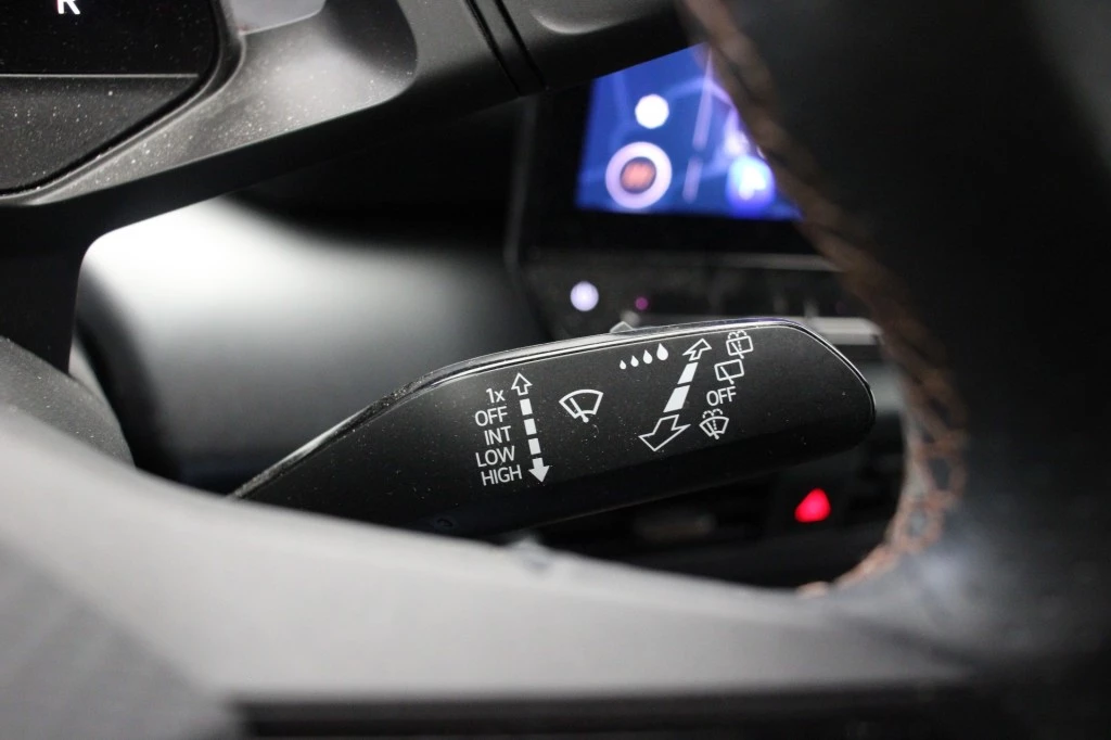 Hoofdafbeelding CUPRA Born