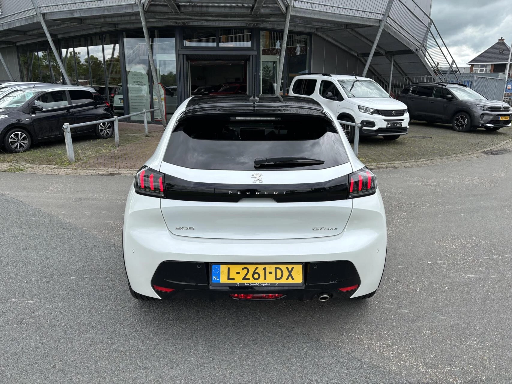 Hoofdafbeelding Peugeot 208