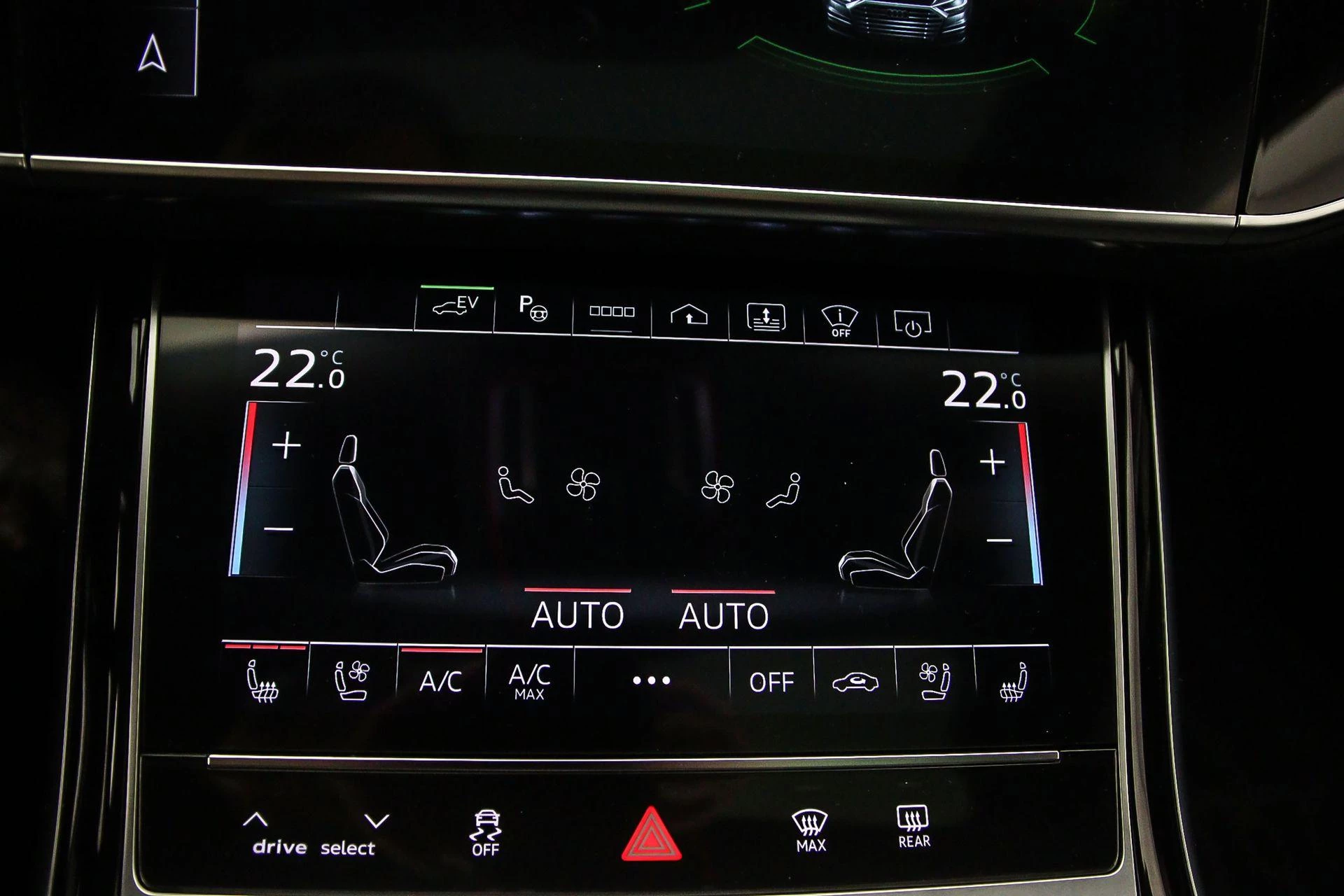 Hoofdafbeelding Audi A8