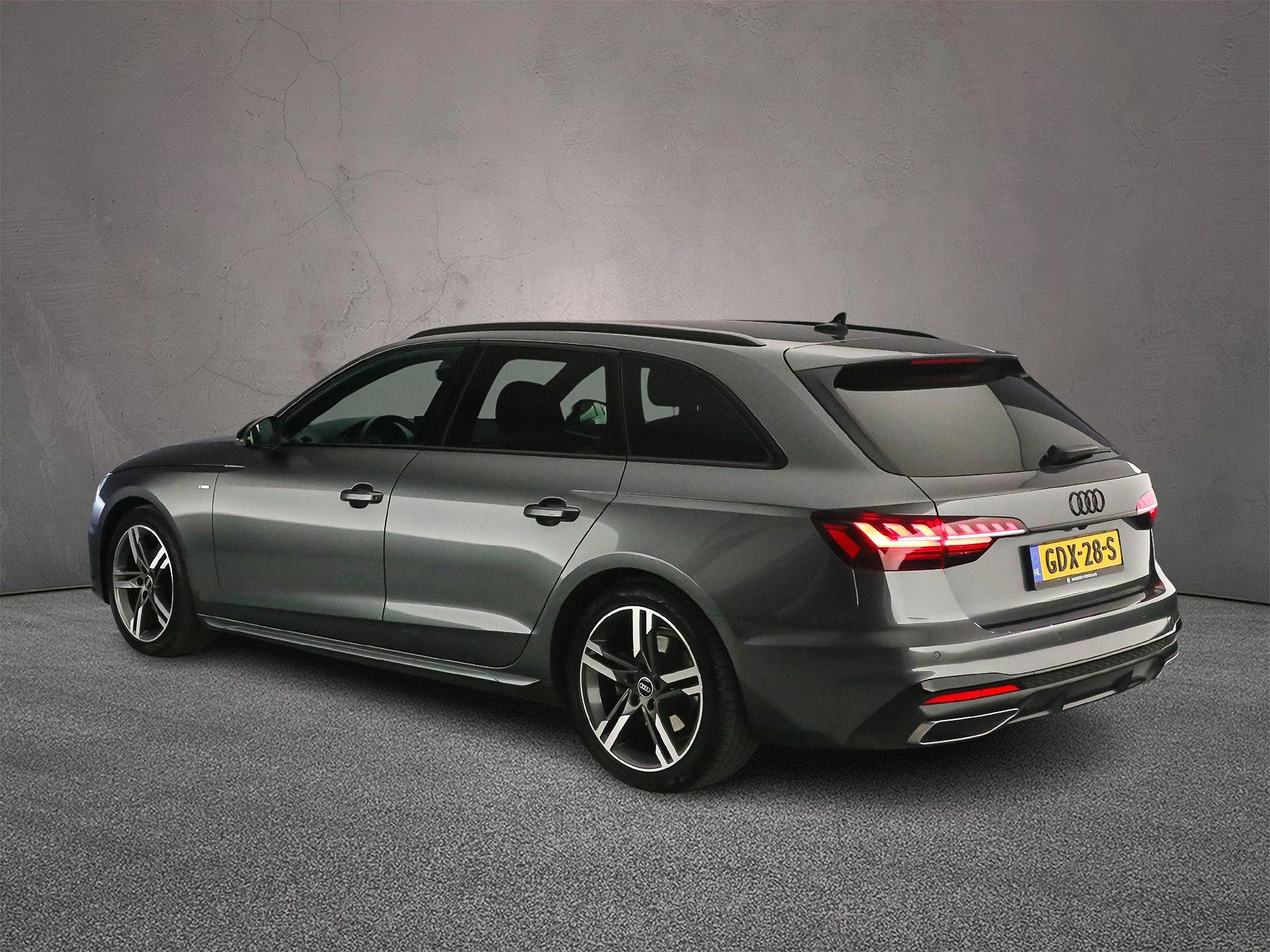 Hoofdafbeelding Audi A4