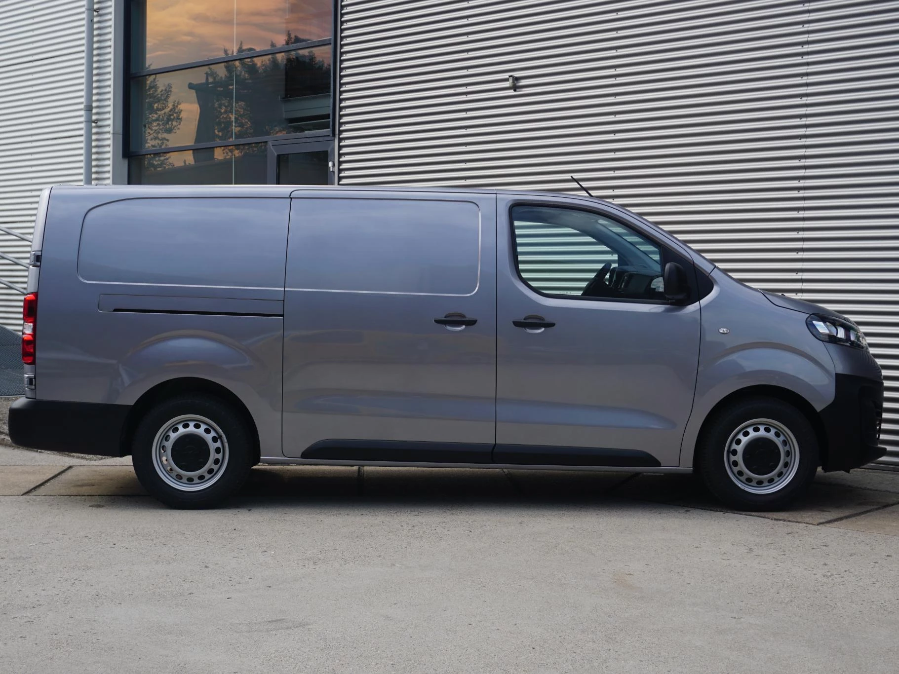 Hoofdafbeelding Opel Vivaro-e