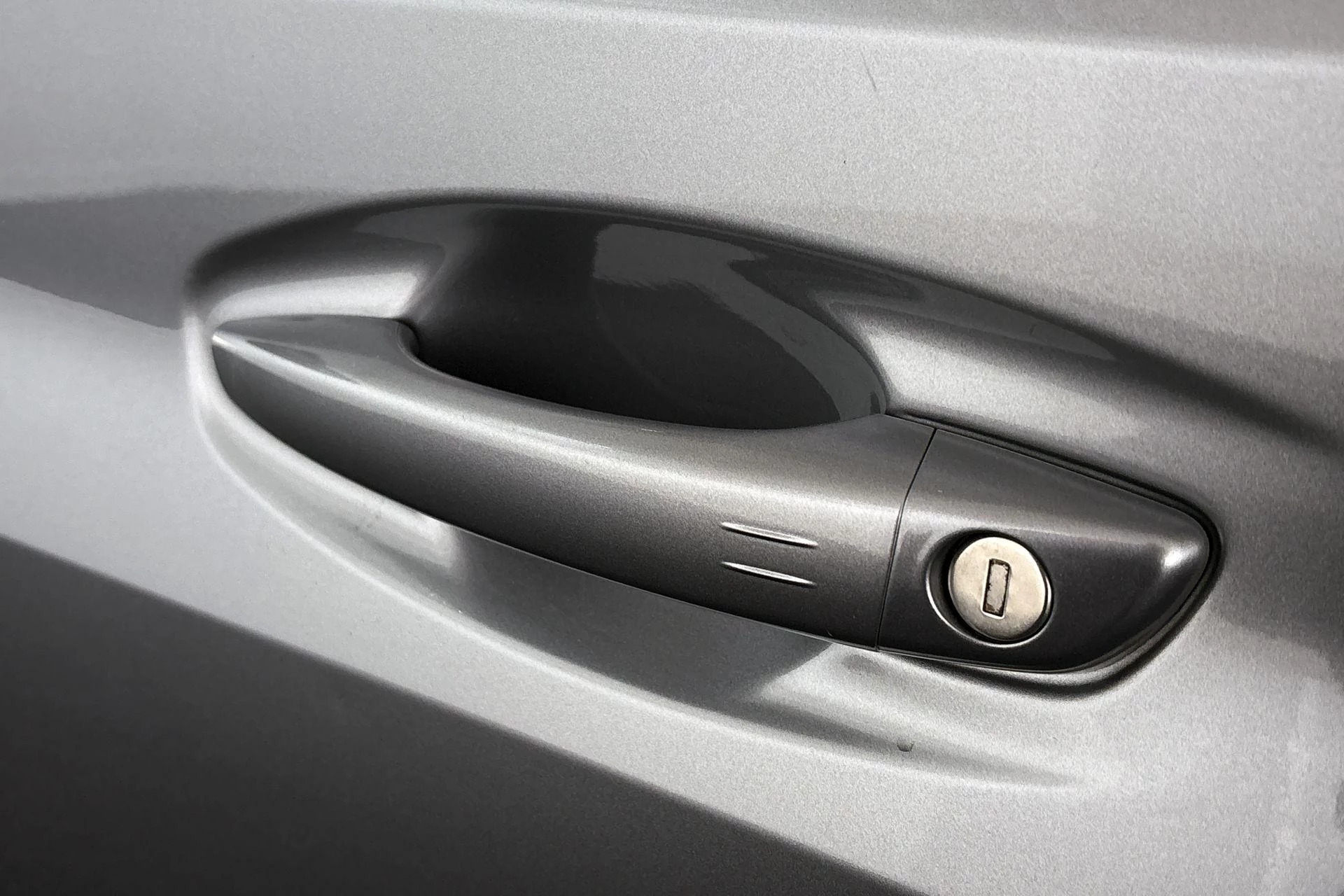 Hoofdafbeelding Peugeot e-208