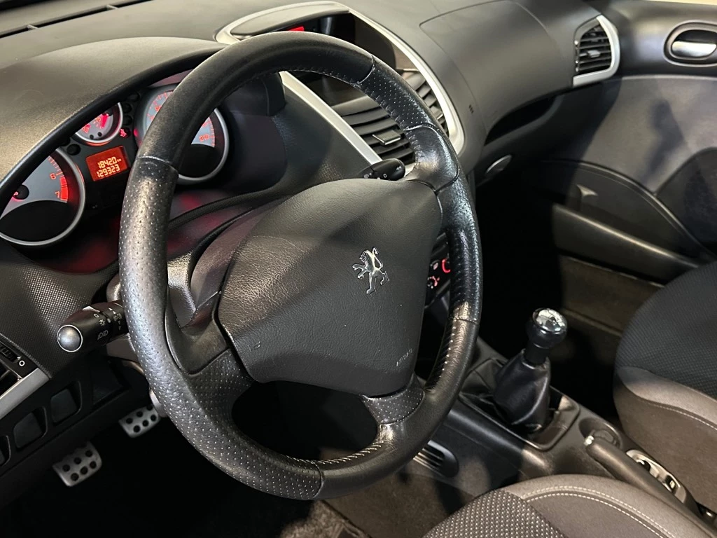 Hoofdafbeelding Peugeot 206