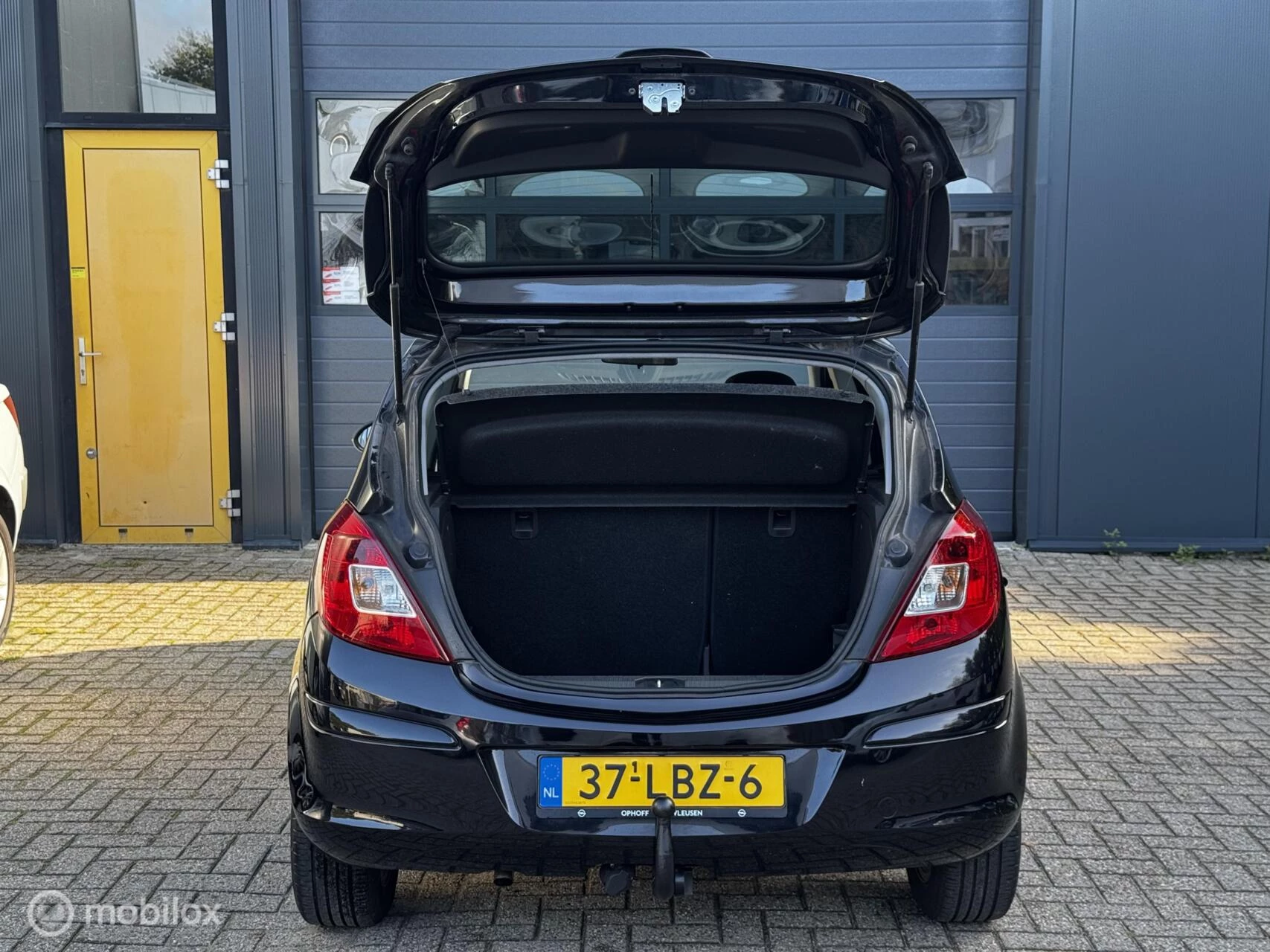 Hoofdafbeelding Opel Corsa