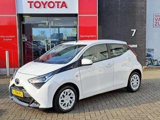 Toyota Aygo X-PLAY 5-DEURS NAVI CAMERA APPLE/ANROID AUDIO-STUURWIELBEDIENING