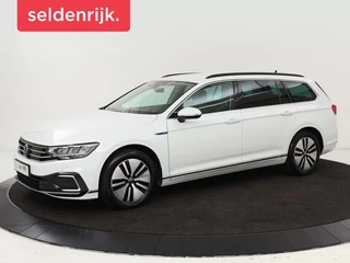 Volkswagen Passat 1.4 TSI PHEV GTE | Stoelverwarming | Massage |  Carplay | Camera | Adaptive cruise | Matrix LED | Navigatie | Memory | Sfeerverlichting