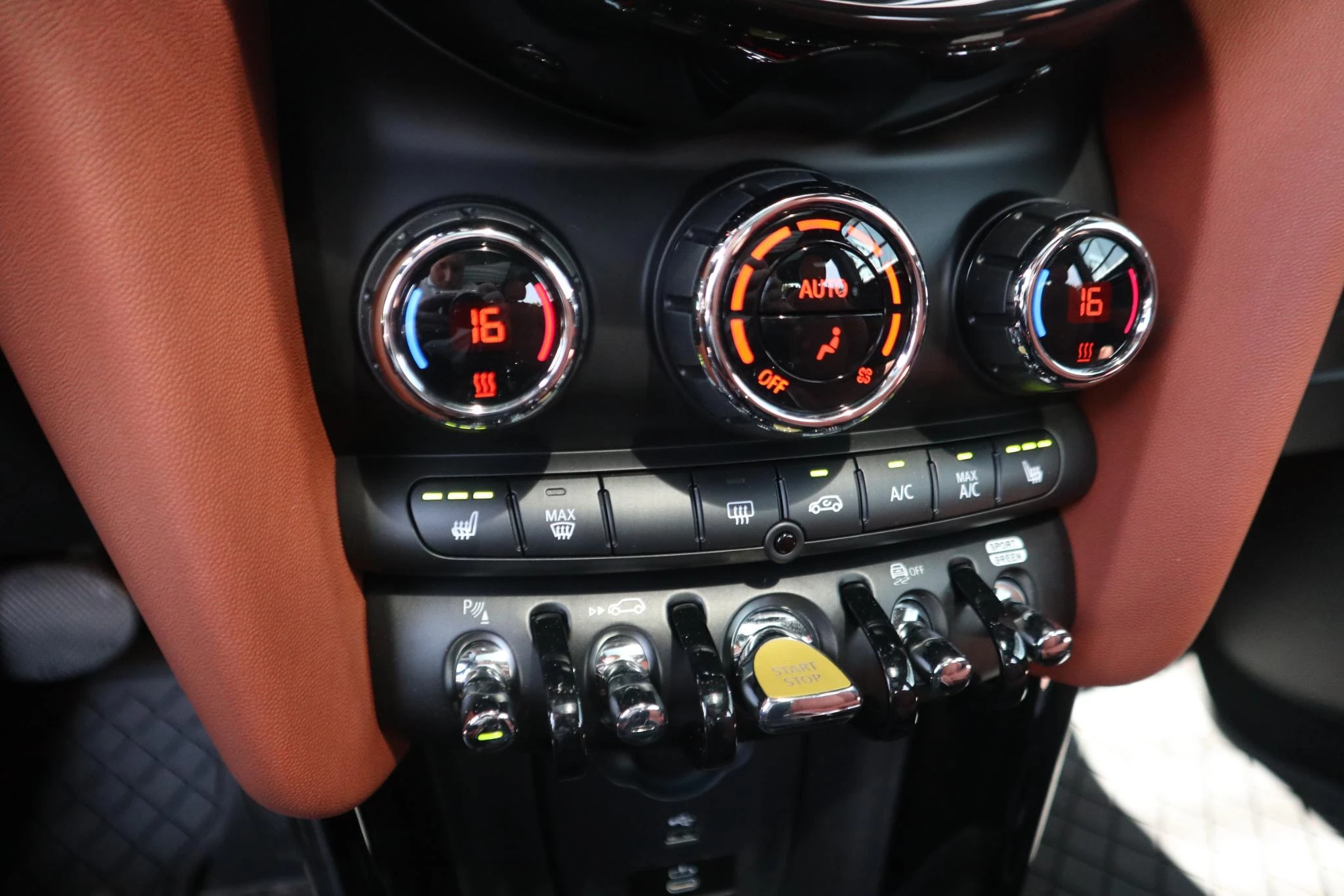 Hoofdafbeelding MINI Electric