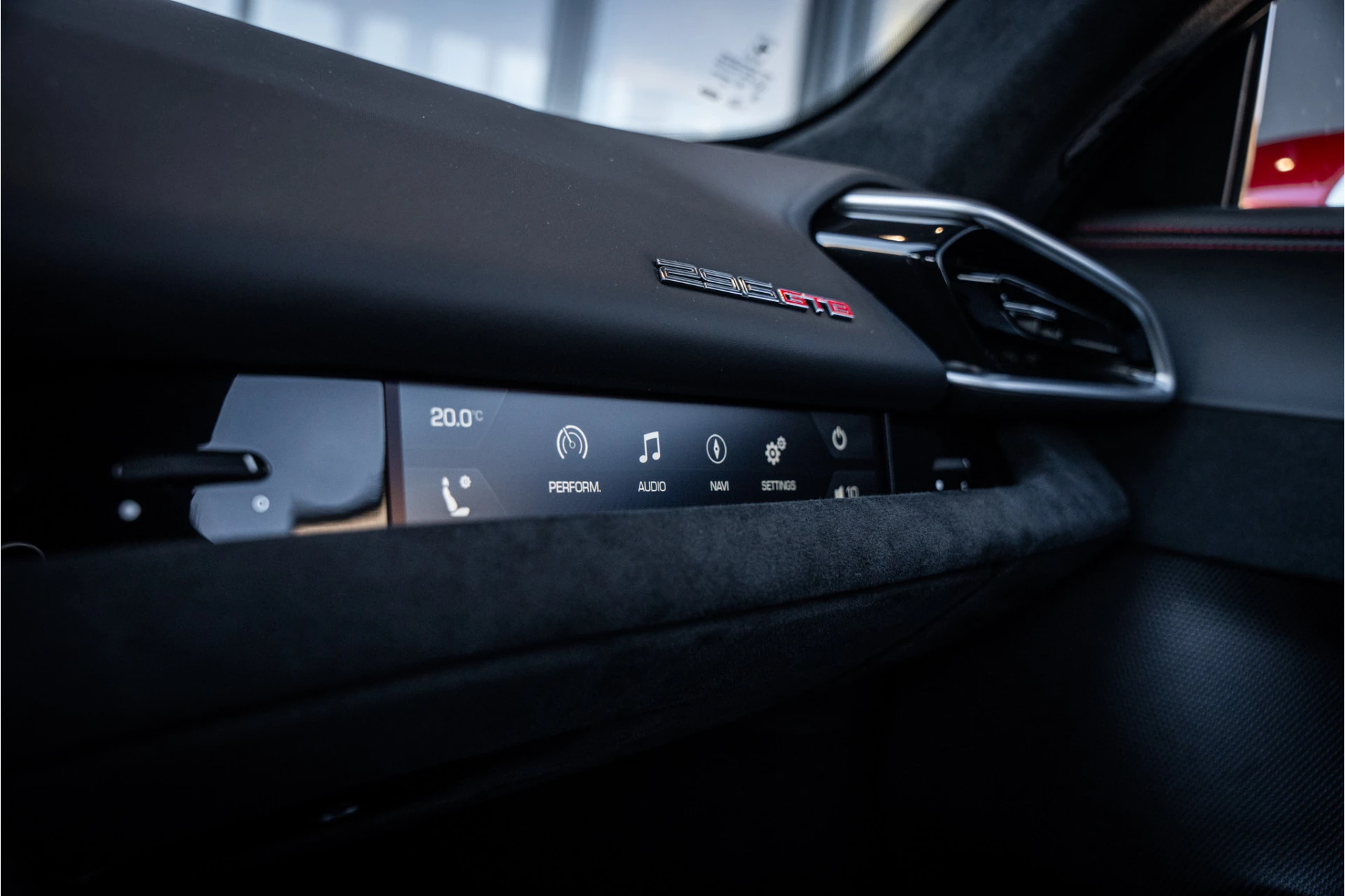 Hoofdafbeelding Ferrari 296