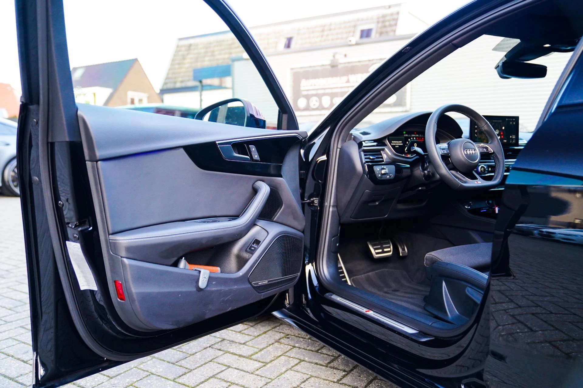 Hoofdafbeelding Audi A4