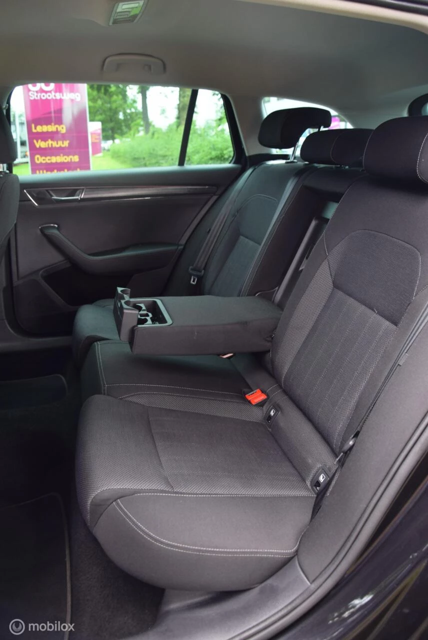 Hoofdafbeelding Škoda Superb
