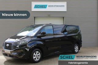 Hoofdafbeelding Ford Transit Custom Ford Transit Custom 300 2.0 TDCI L2H1 Limited 136pk - Navigatie - Camera - Carplay - LED koplampen - Stoelverwarming - 70l tank - Trekhaak - Rijklaar