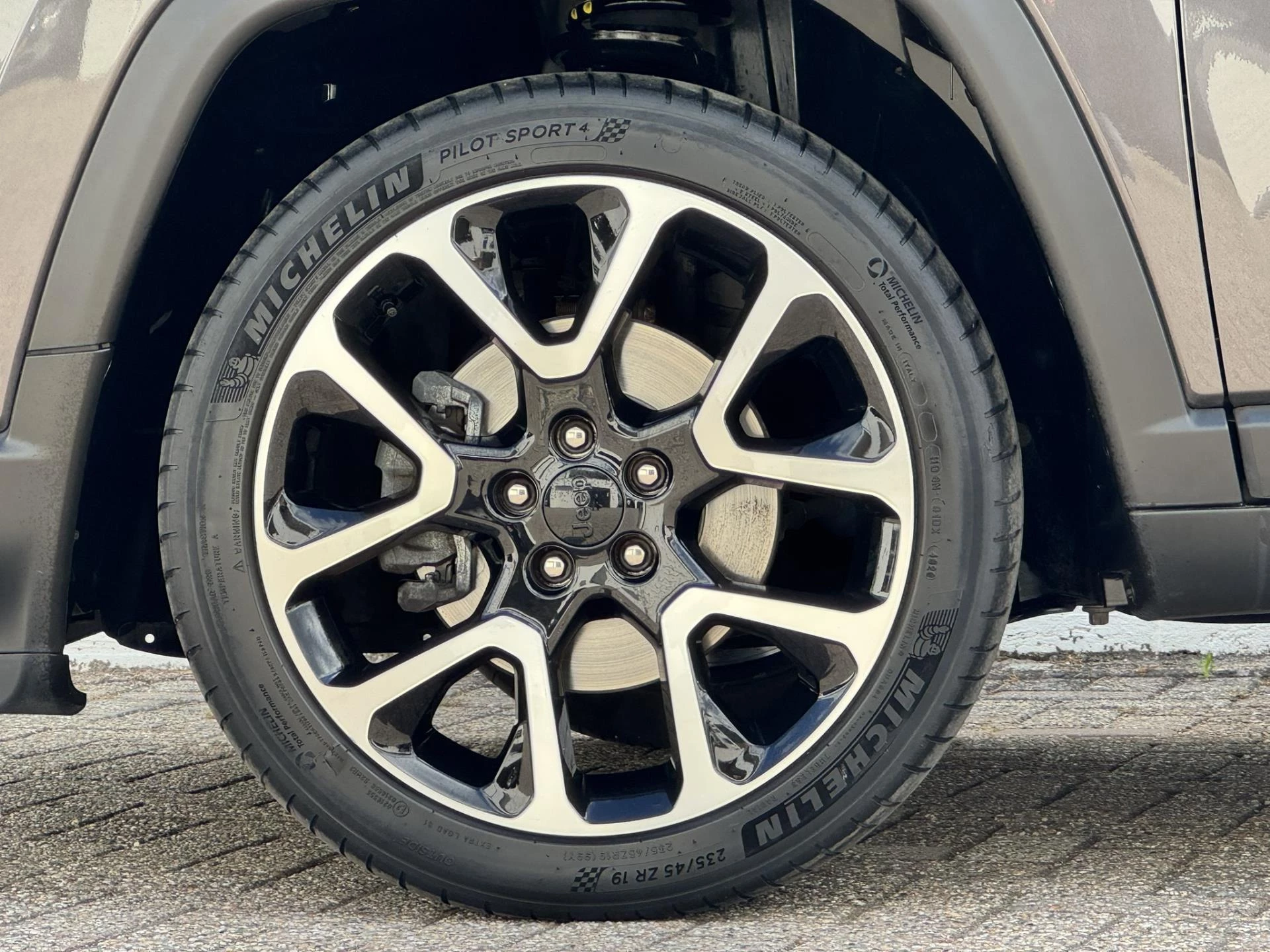 Hoofdafbeelding Jeep Compass