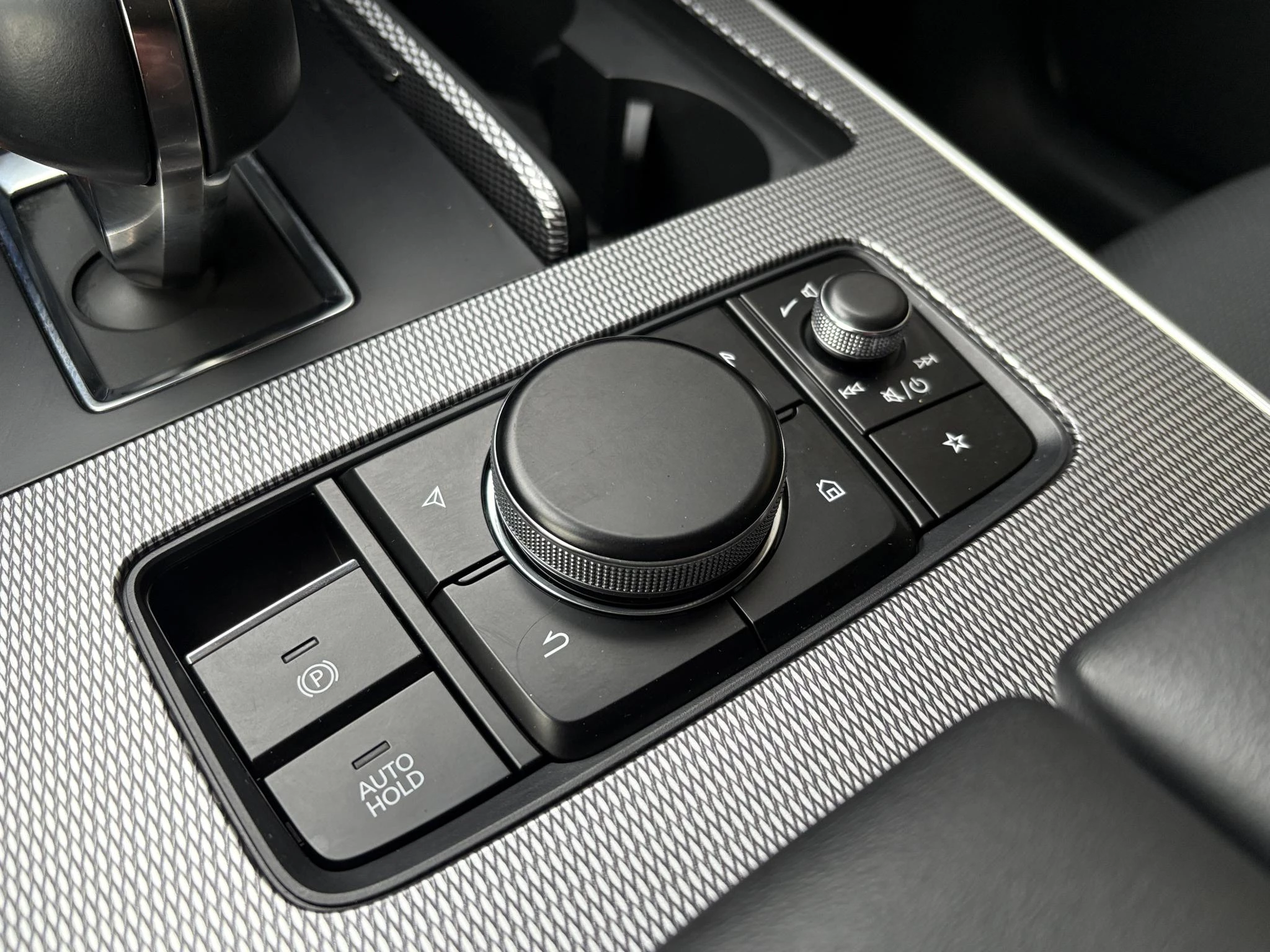 Hoofdafbeelding Mazda CX-60