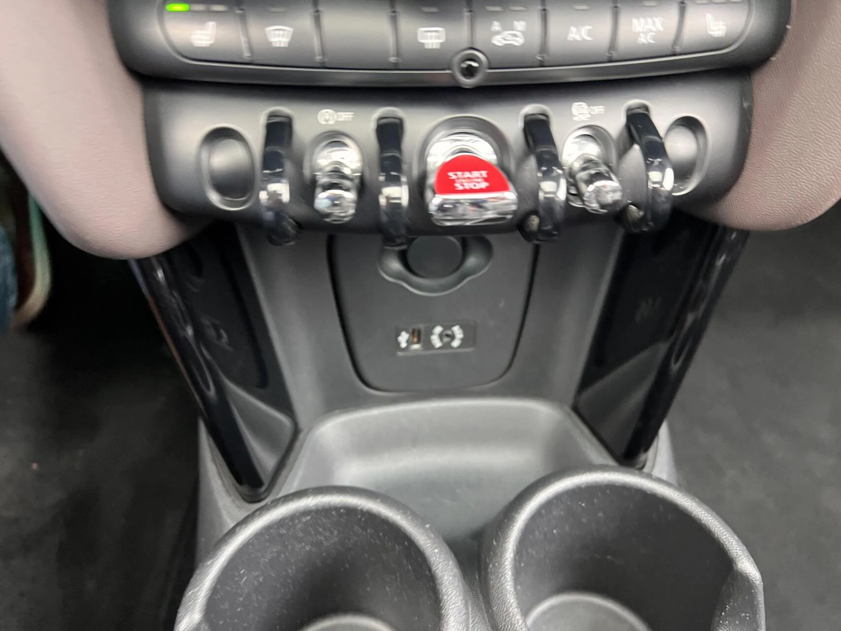 Hoofdafbeelding MINI Cooper S