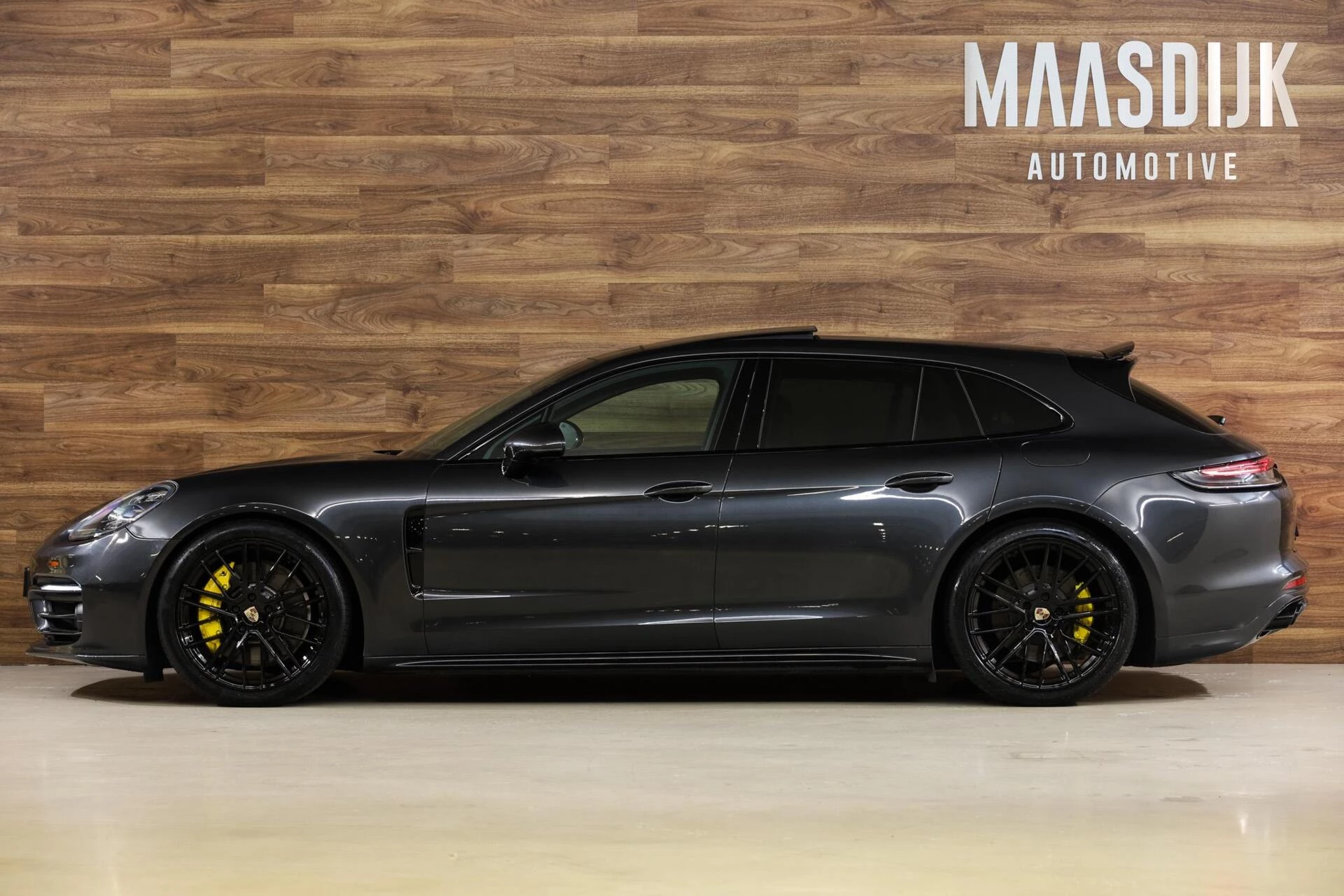 Hoofdafbeelding Porsche Panamera