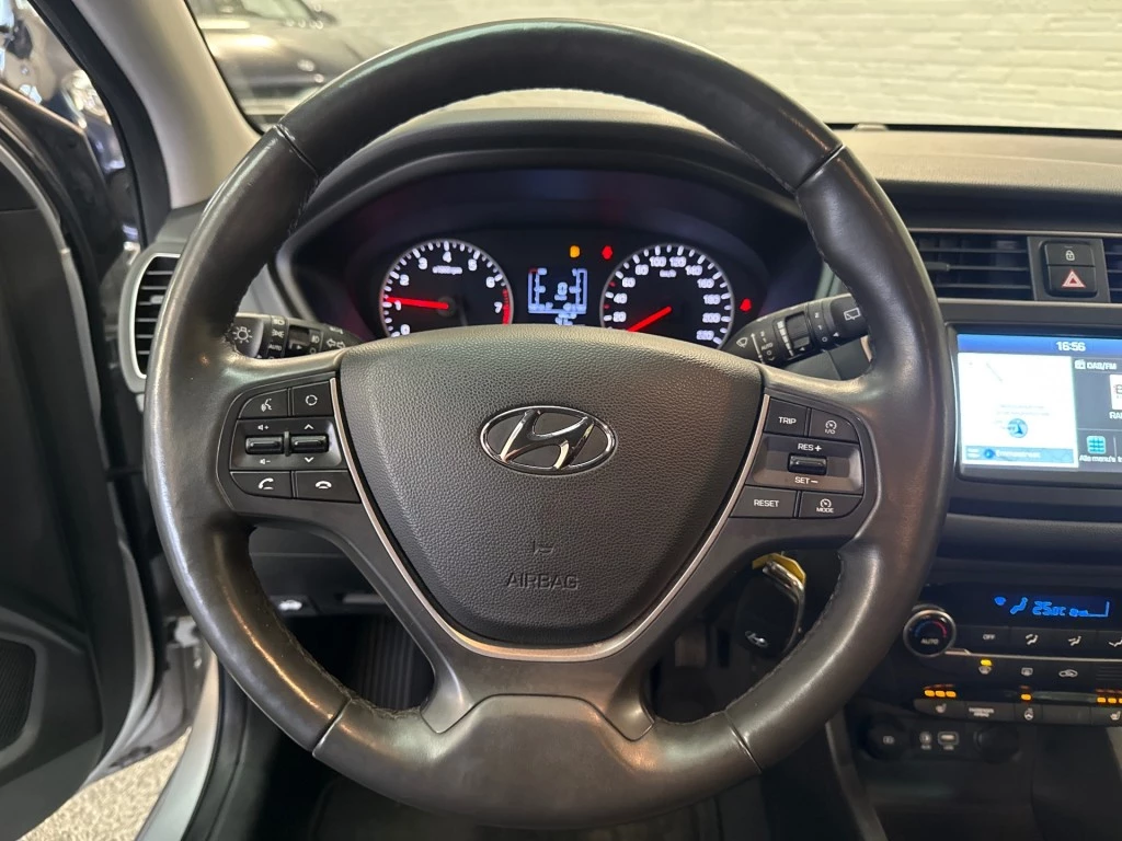 Hoofdafbeelding Hyundai i20