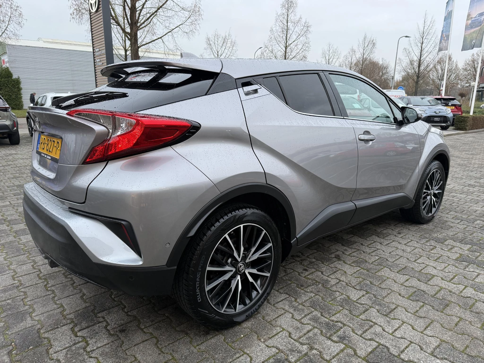 Hoofdafbeelding Toyota C-HR