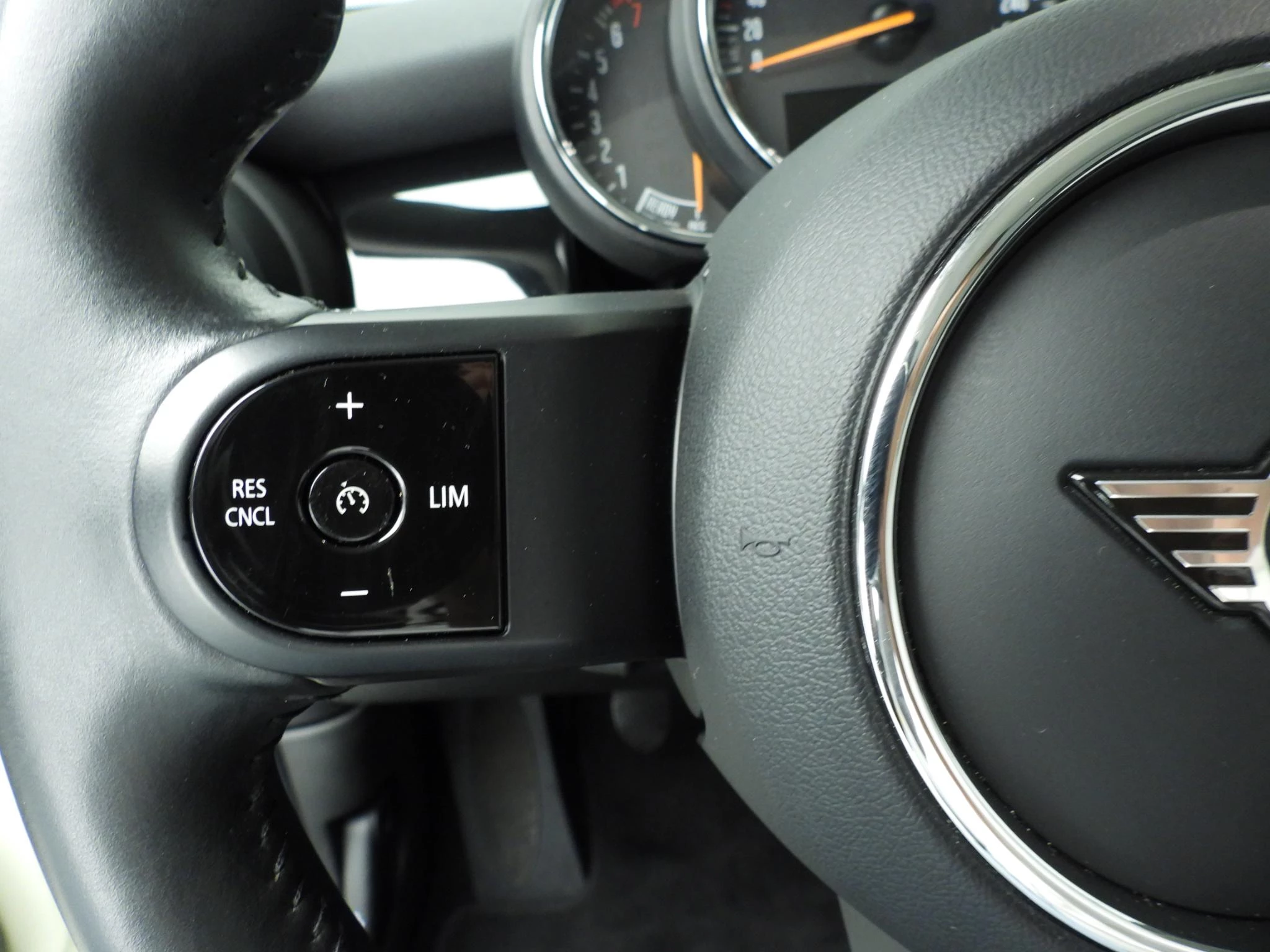 Hoofdafbeelding MINI 3-deurs