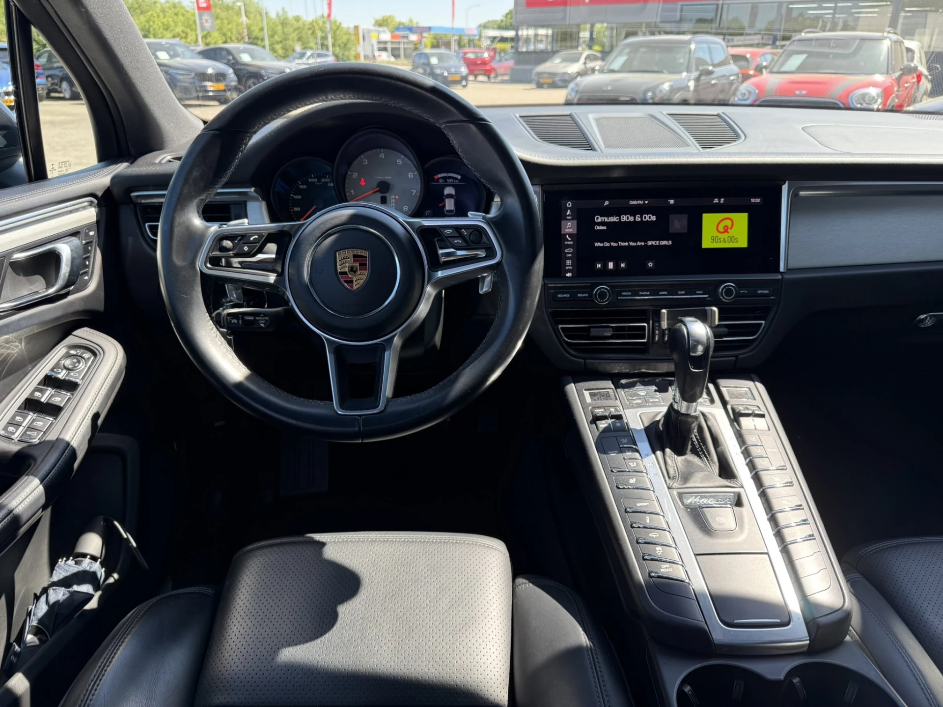 Hoofdafbeelding Porsche Macan