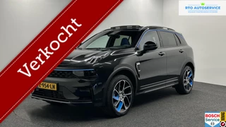 Lynk & Co 01 1.5 261PK Plug-in Hybrid Zwarte hemel|360 Camera|Pano|AppleCarplay|Adaptive Cruise|Origineel NL|