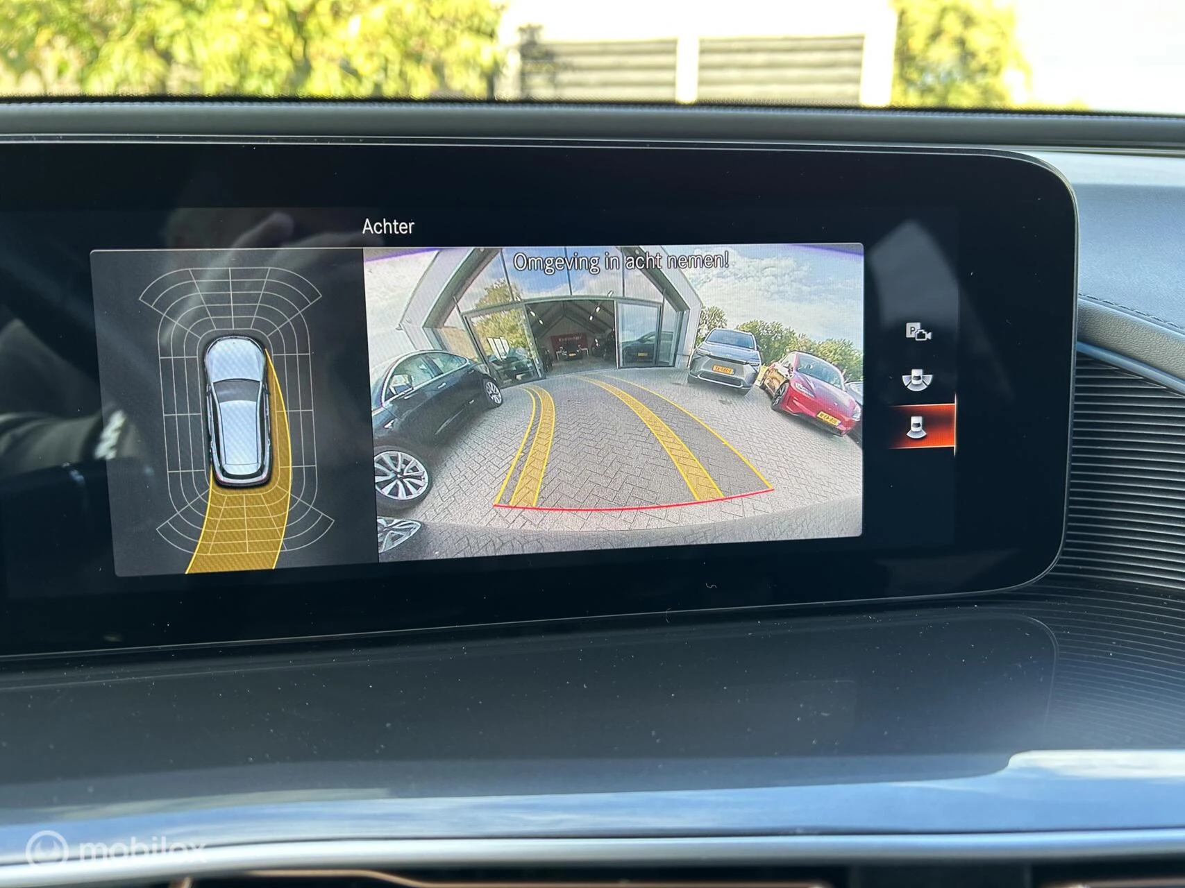 Hoofdafbeelding Mercedes-Benz EQC