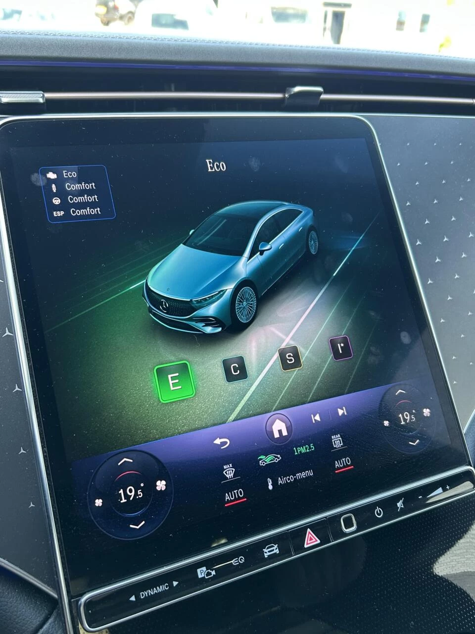 Hoofdafbeelding Mercedes-Benz EQS