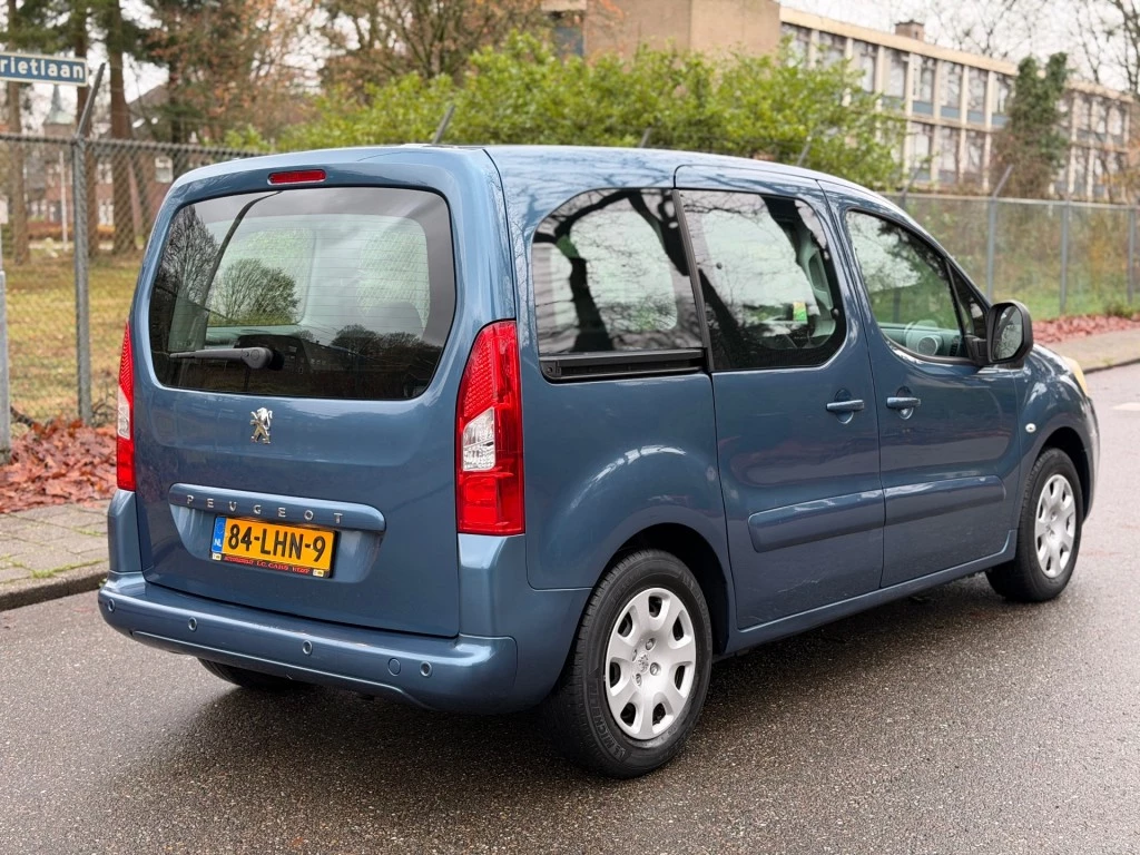 Hoofdafbeelding Peugeot Partner