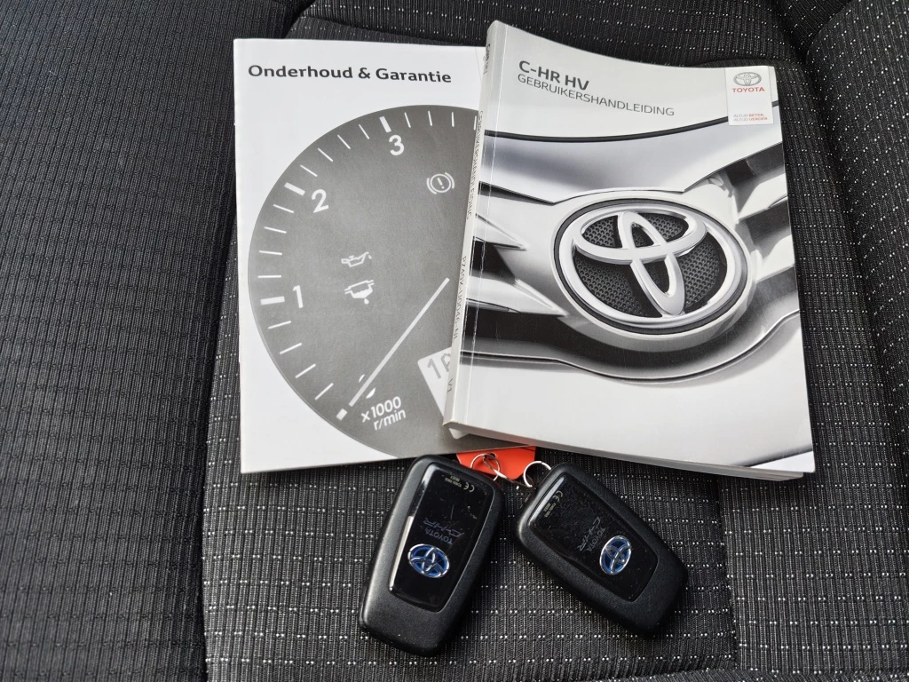 Hoofdafbeelding Toyota C-HR