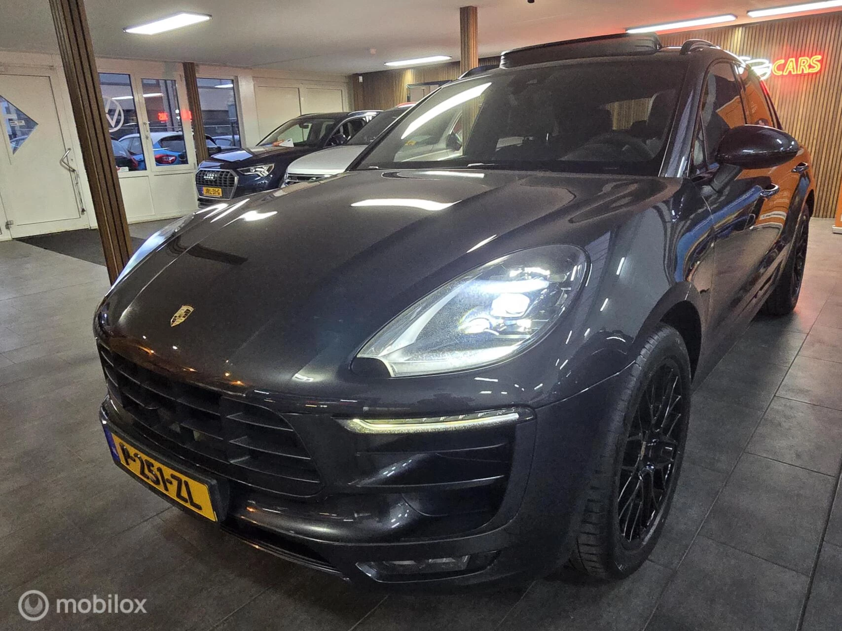 Hoofdafbeelding Porsche Macan
