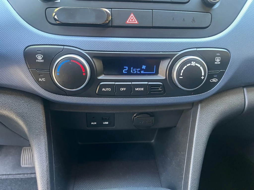 Hoofdafbeelding Hyundai i10