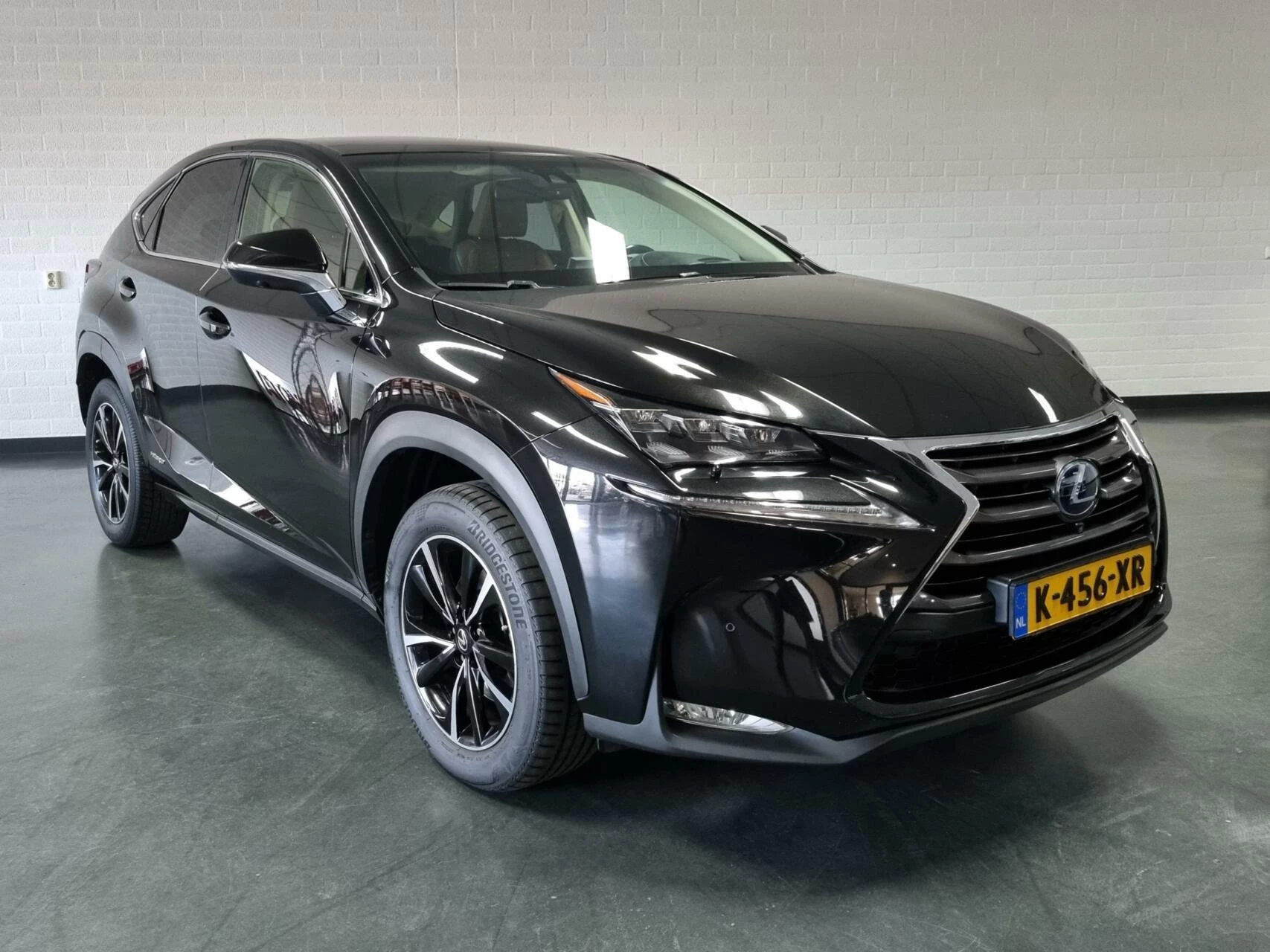 Hoofdafbeelding Lexus NX