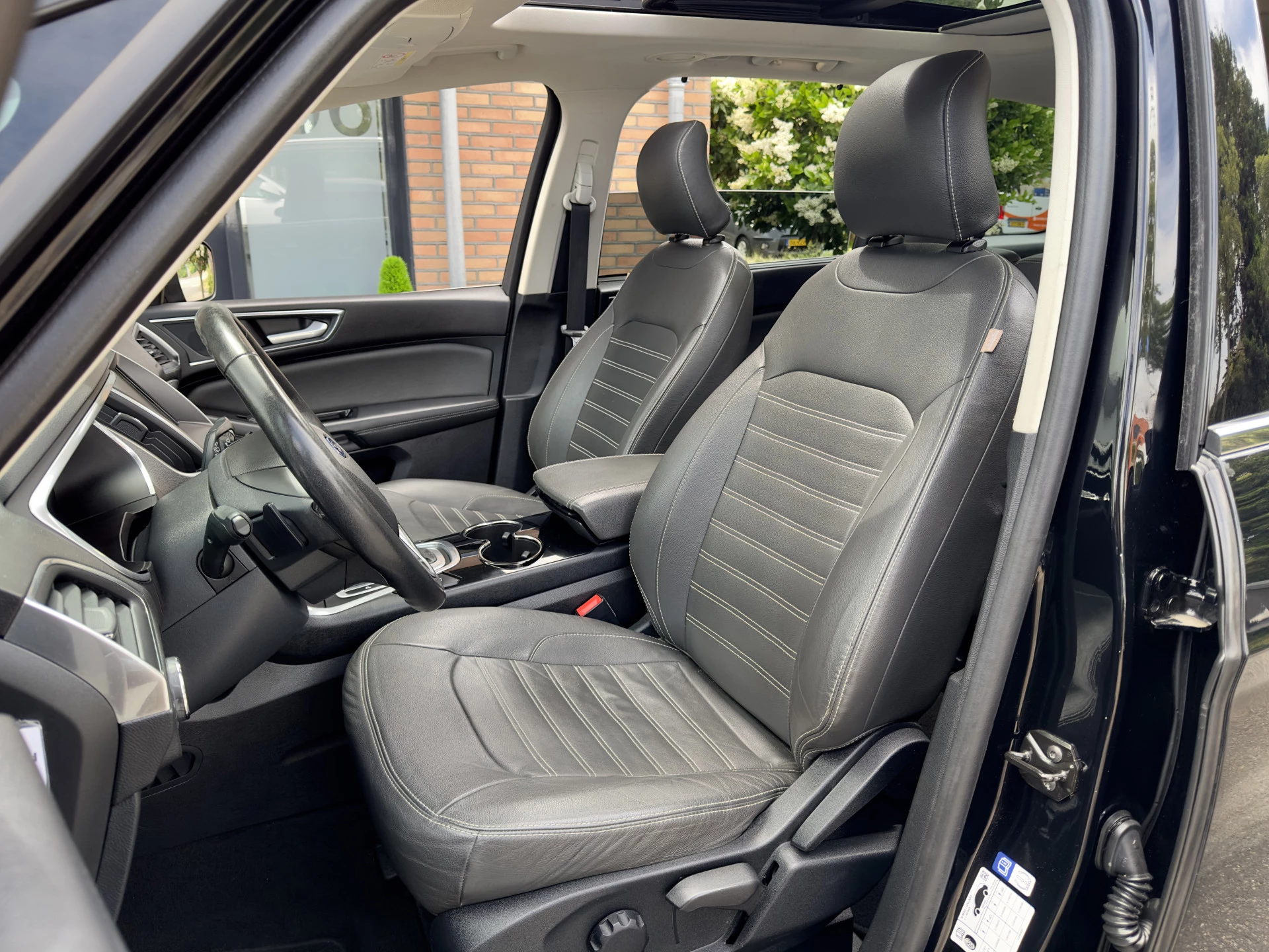 Hoofdafbeelding Ford Galaxy