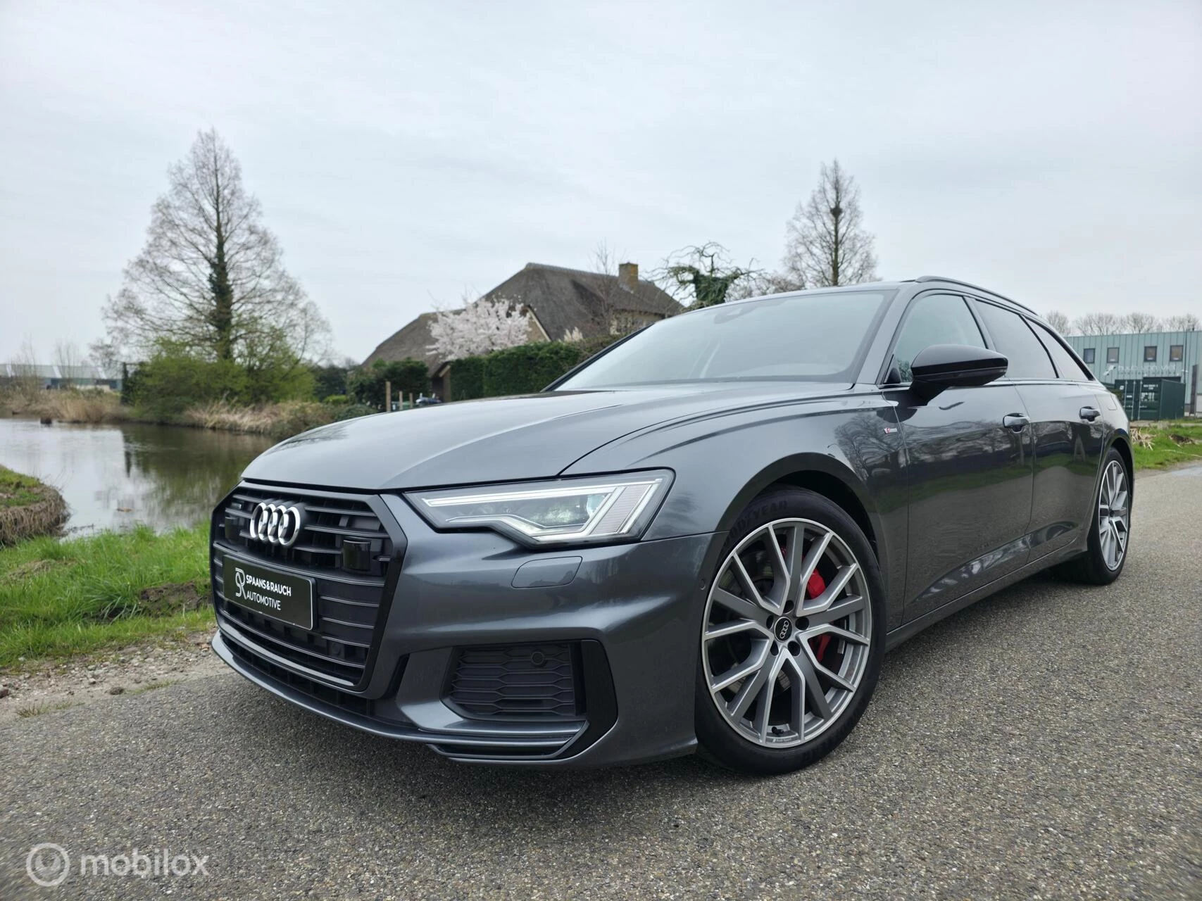 Hoofdafbeelding Audi A6