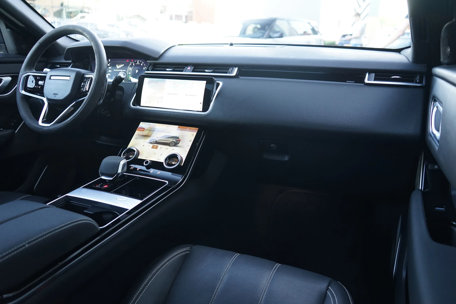 Hoofdafbeelding Land Rover Range Rover Velar