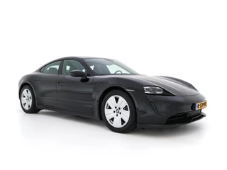 Hoofdafbeelding Porsche Taycan Porsche Taycan 79 kWh [3-Fase] {SOH-100%} (INCL-BTW) *LUXURY-LEATHER | FULL-LED | DIGI-COCKPIT | NAVI-FULLMAP | SPORTSEATS | ECC | CARPLAY | PDC | CRUISE | DAB | 19''ALU*