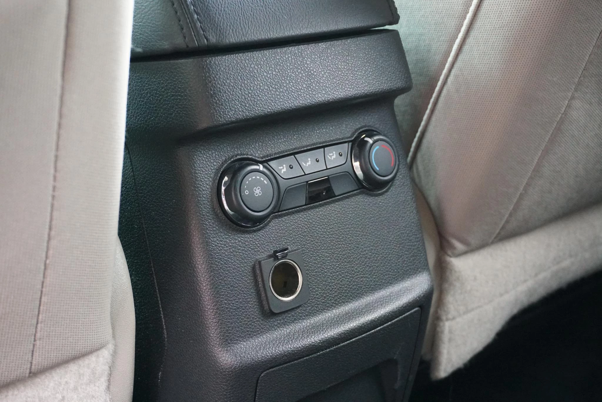 Hoofdafbeelding Ford Explorer