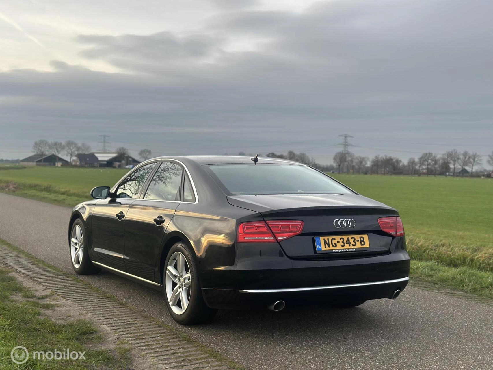 Hoofdafbeelding Audi A8