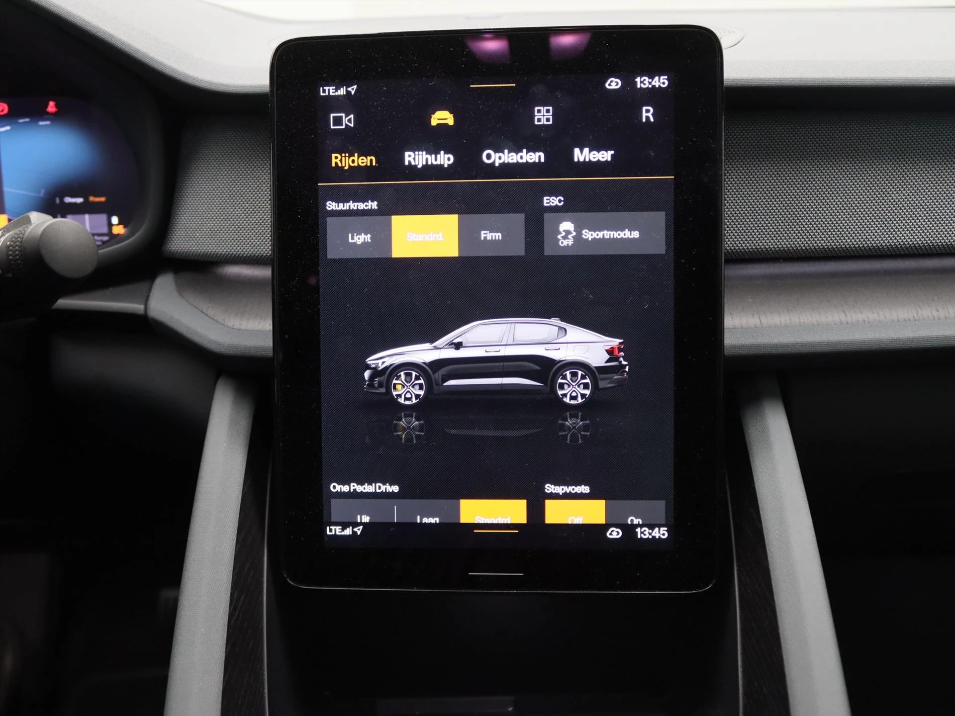 Hoofdafbeelding Polestar 2