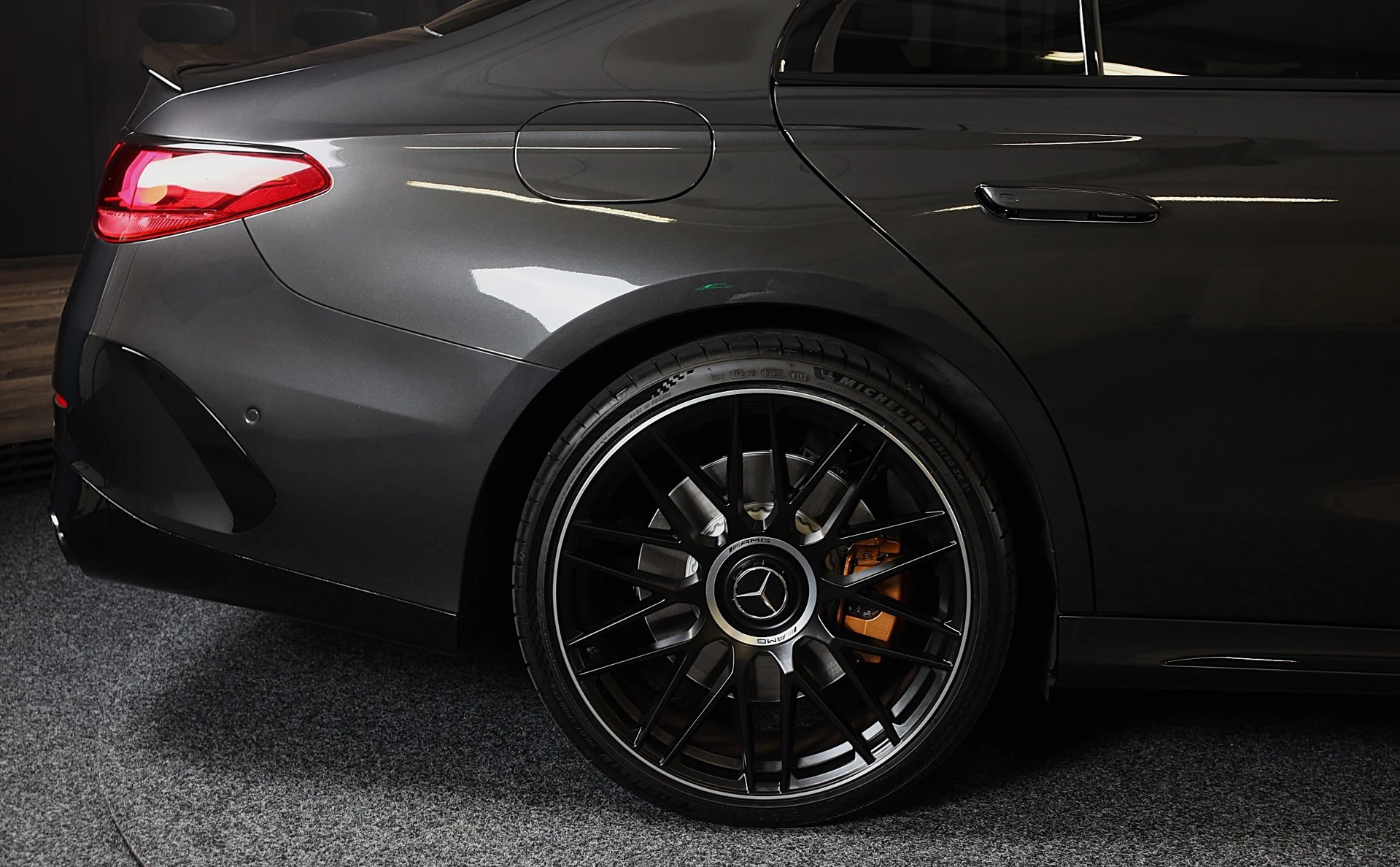 Hoofdafbeelding Mercedes-Benz E-Klasse