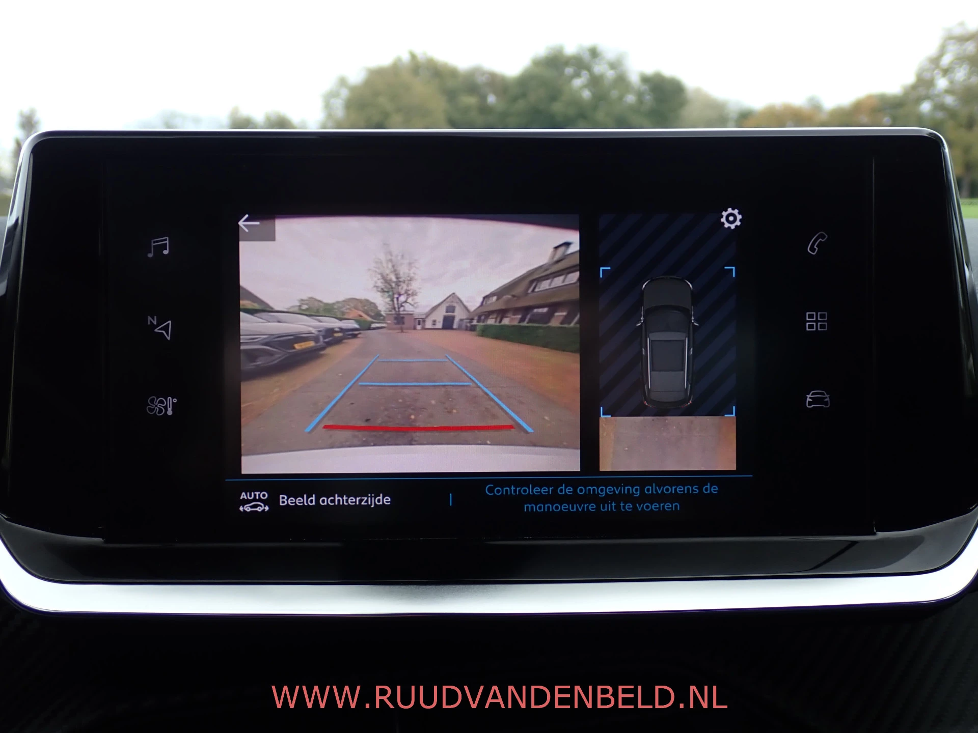 Hoofdafbeelding Peugeot e-2008