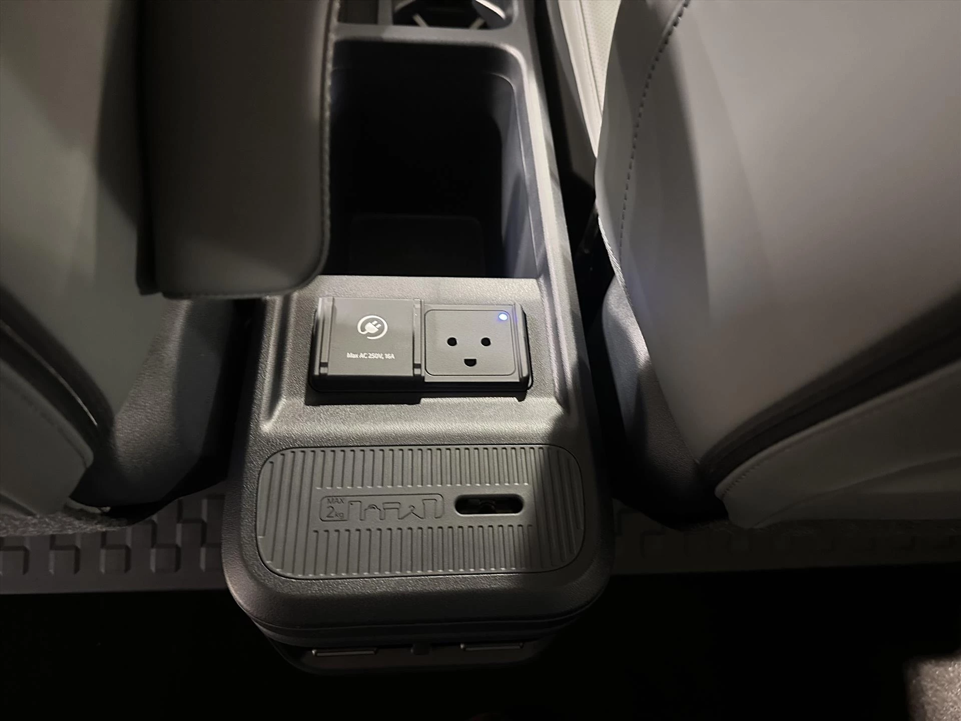 Hoofdafbeelding Kia PV5