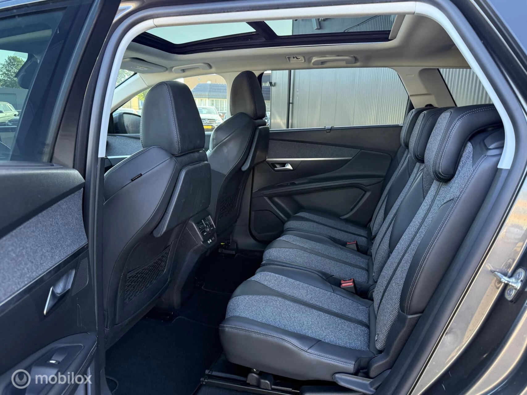 Hoofdafbeelding Peugeot 5008
