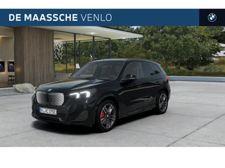 BMW iX1 eDrive20 M Sport / Sportstoelen / Comfort Access / M Adaptief onderstel / Head-Up / Parking Assistant Plus / Live Cockpit Professional