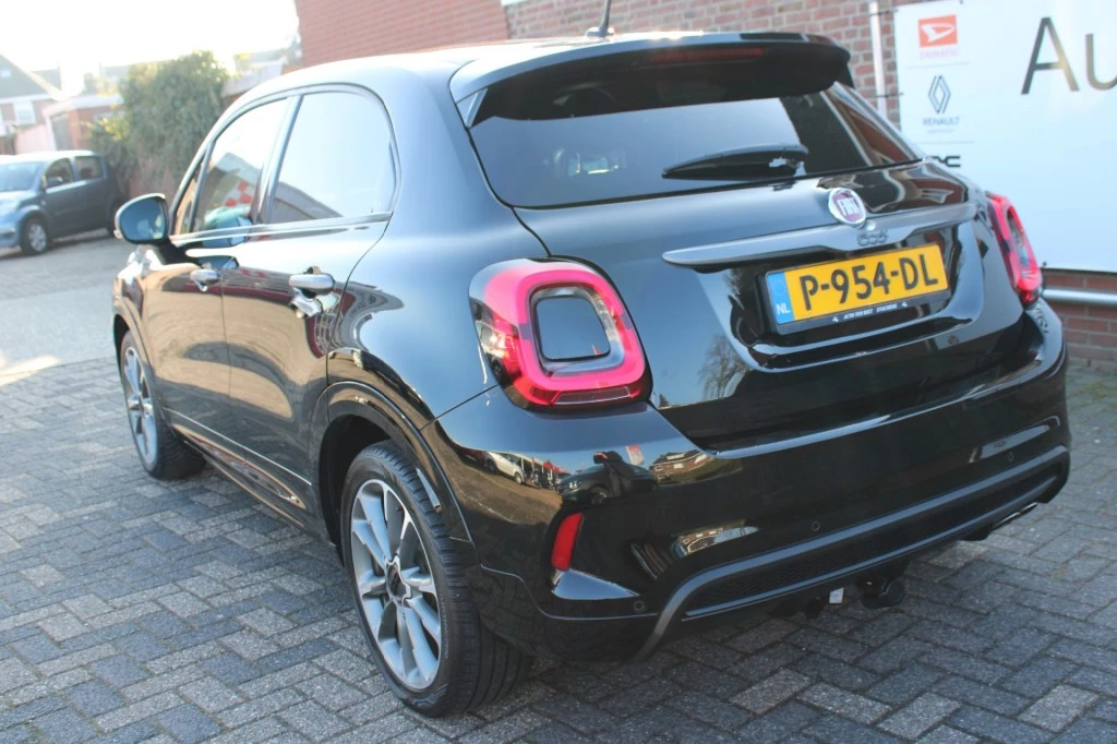 Hoofdafbeelding Fiat 500X
