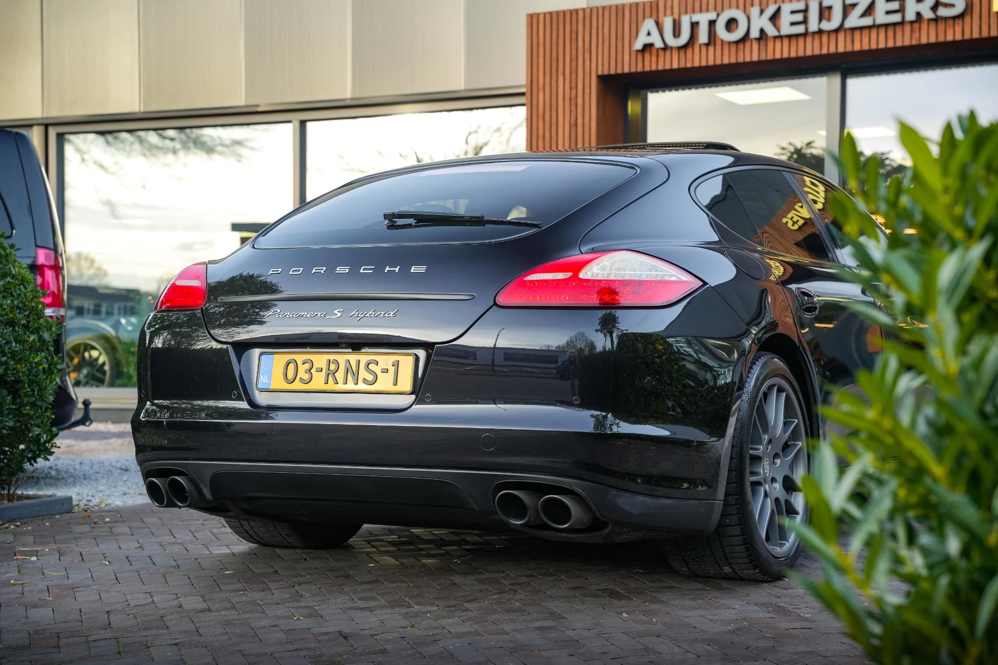 Hoofdafbeelding Porsche Panamera