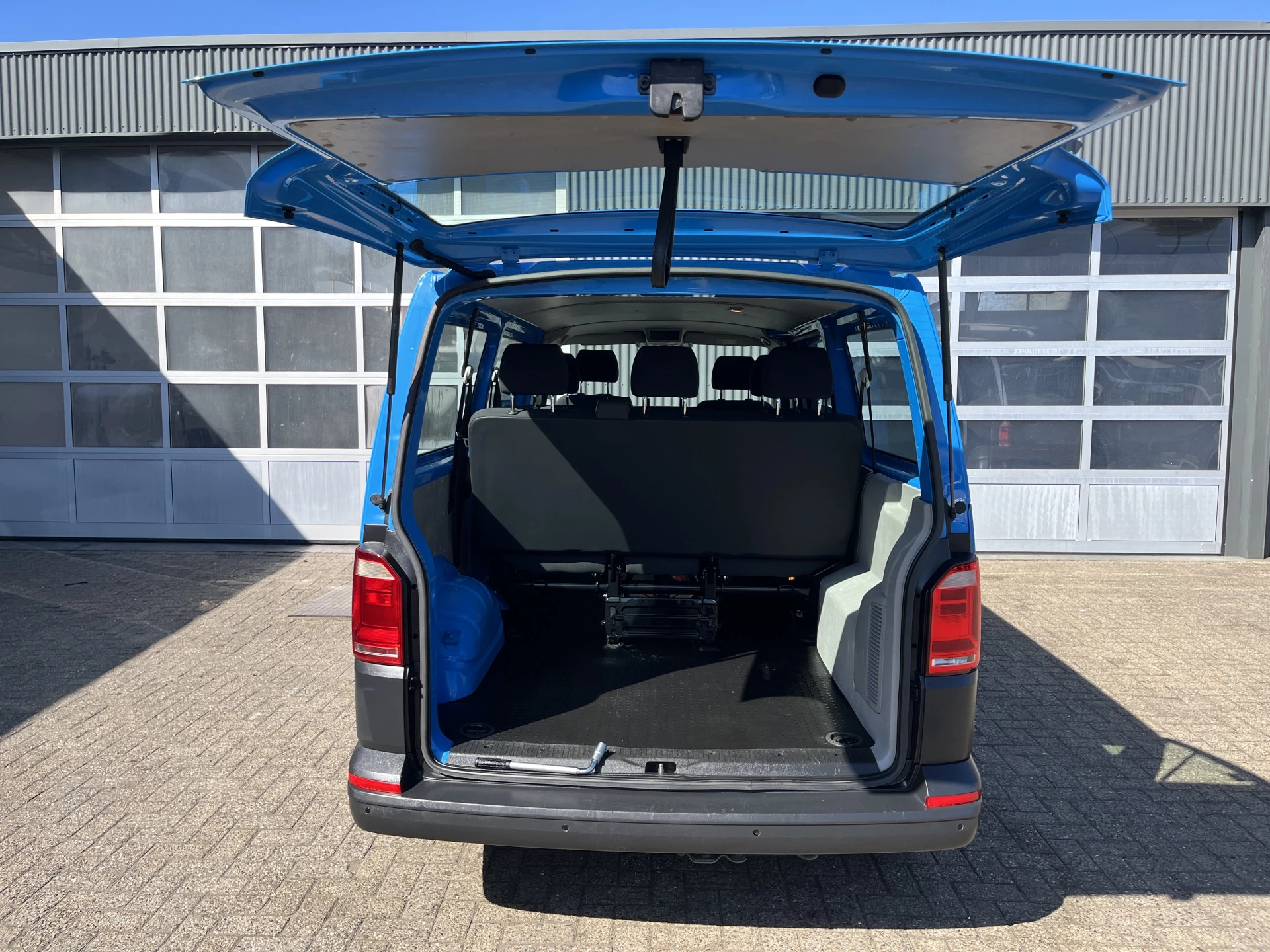 Hoofdafbeelding Volkswagen Transporter