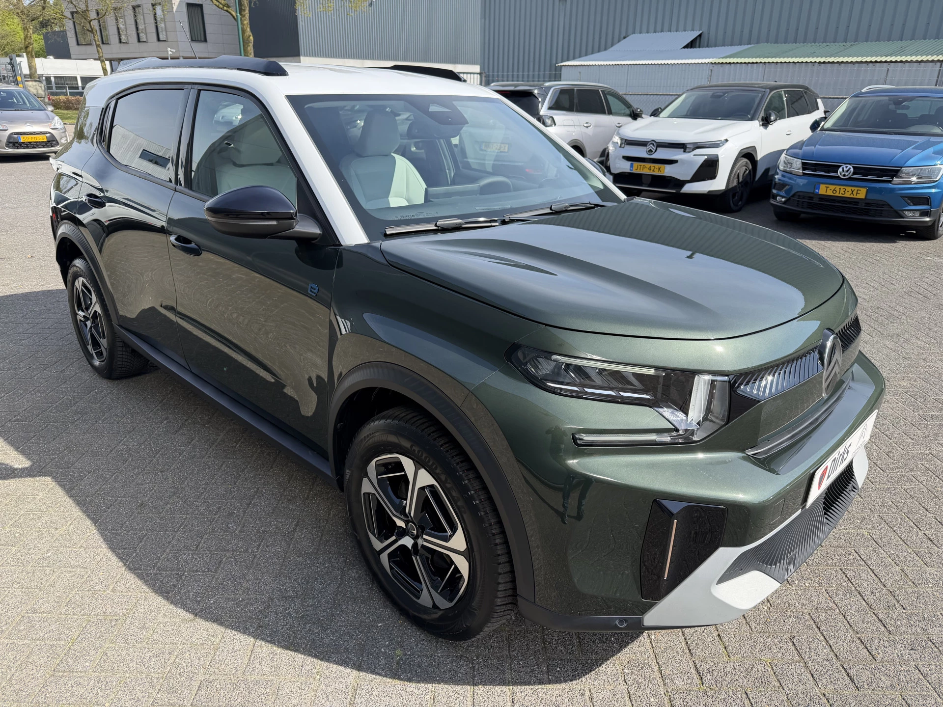 Hoofdafbeelding Citroën ë-C3 Aircross