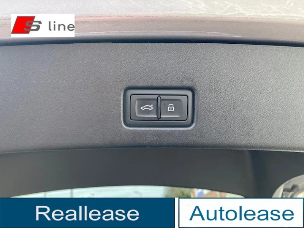 Hoofdafbeelding Audi Q4 Sportback e-tron