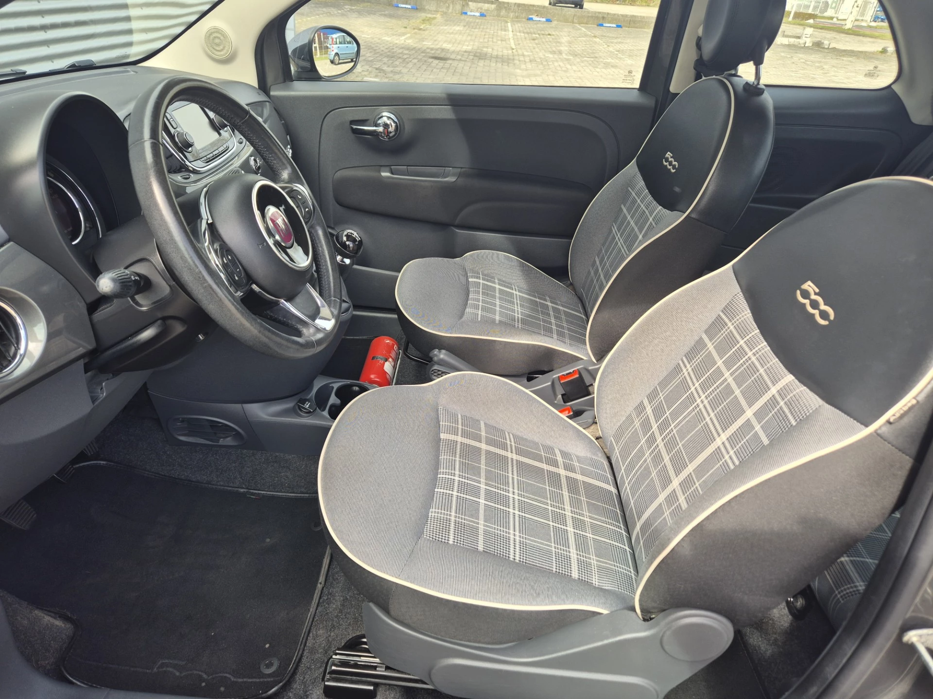 Hoofdafbeelding Fiat 500